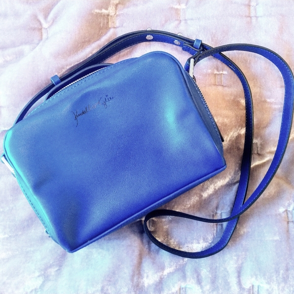 Kendall & Kylie Handbags - Kendall & Kylie Jenner Blue Camera Bag Crossbody